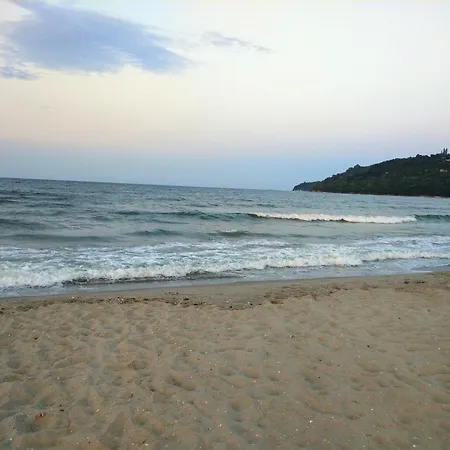 Appartement Cozy 2 Bedroom With Terrace Near The Beach And Park