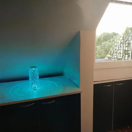 Cozy 2 Bedroom With Terrace Near The And Park Варна